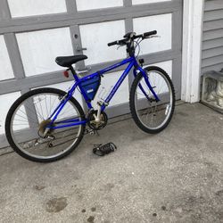 SCHWINN  26” Frontier Mountain Bike 