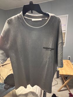 ESSENTIALS SHIRT