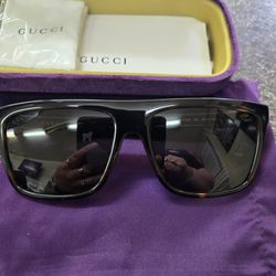 Sunglasses With Case 