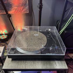 Audio Technica AT-LP12BX-usb Record Player