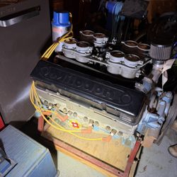 Sprint Car Chevy Small-Block V8 Race Engine