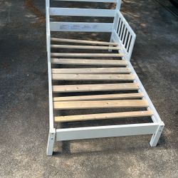 Toddler Bed 