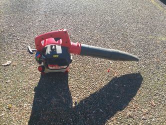 Troy-bilt Gas Powered Leaf Blower