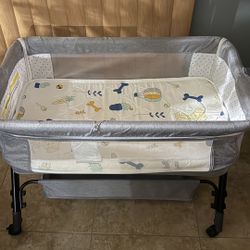 Baby Bassinet/Bedside Sleeper