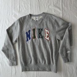 Nike Club fleece crewneck sweatshirt Grey 