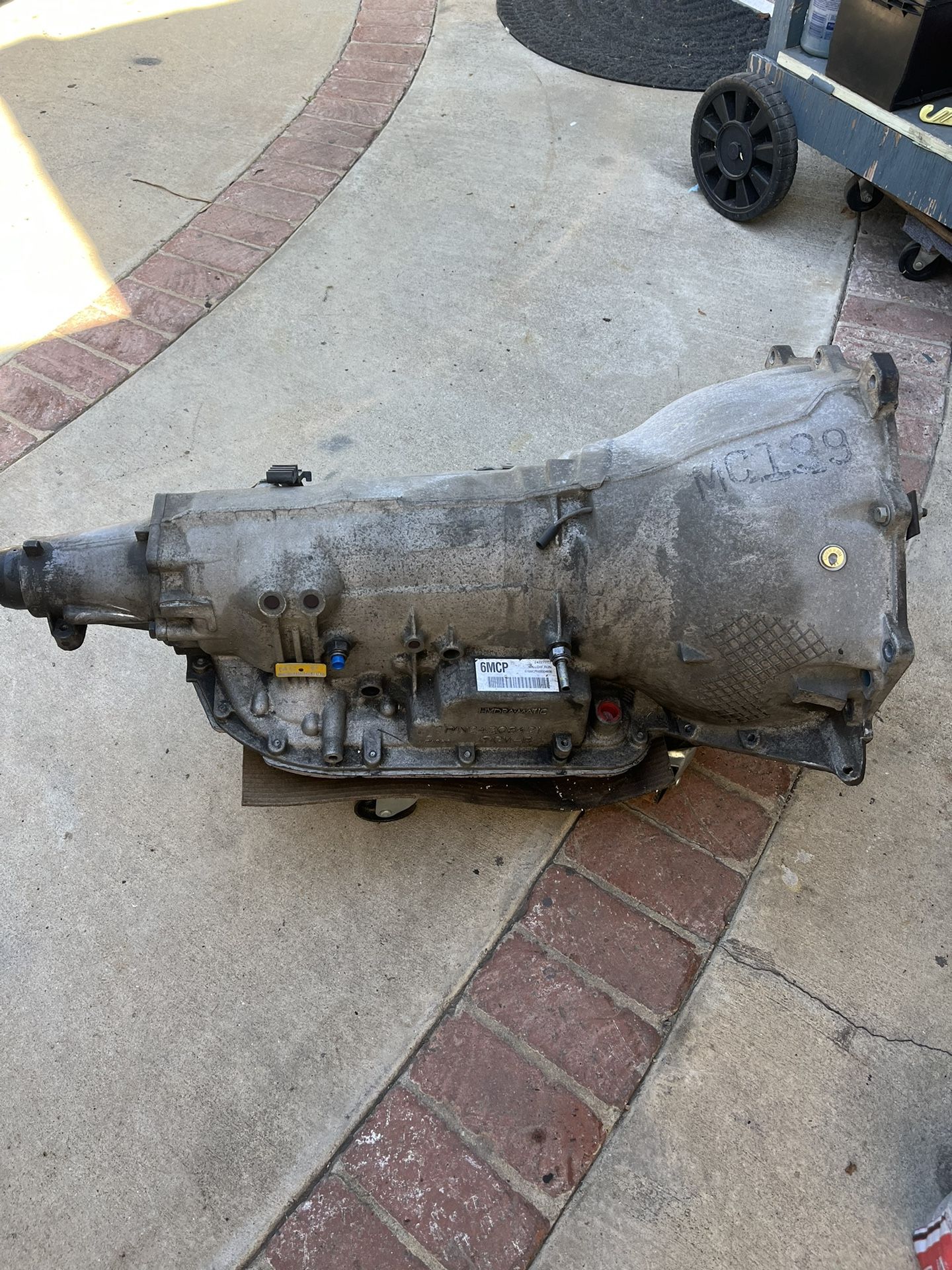 Chevy GMC 4l80e 2WD Core for Sale in Orange, CA OfferUp