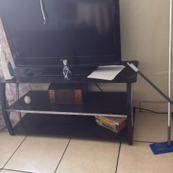 Black Glass Tv Stand