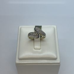 10k Gold Diamond Ring. New.