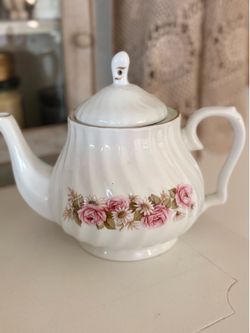 vintage tea pot
