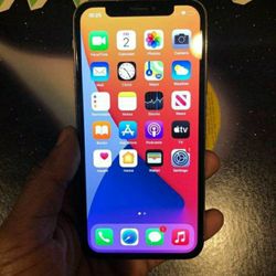 iPhone X