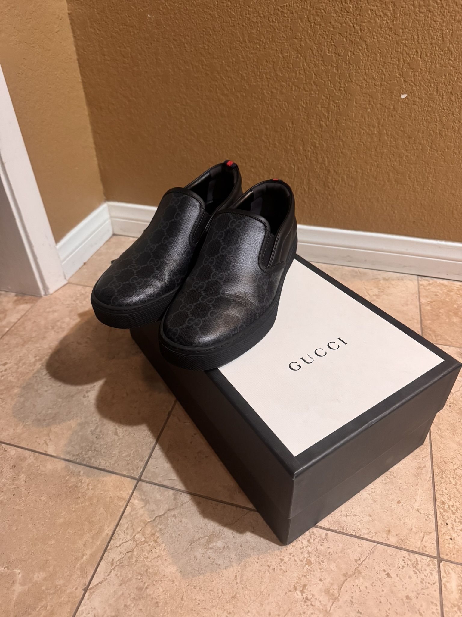 Gucci Dublin Shoe - GG Supreme Black (Labeled Size 7.5 but fits US MENS 9-9.5)