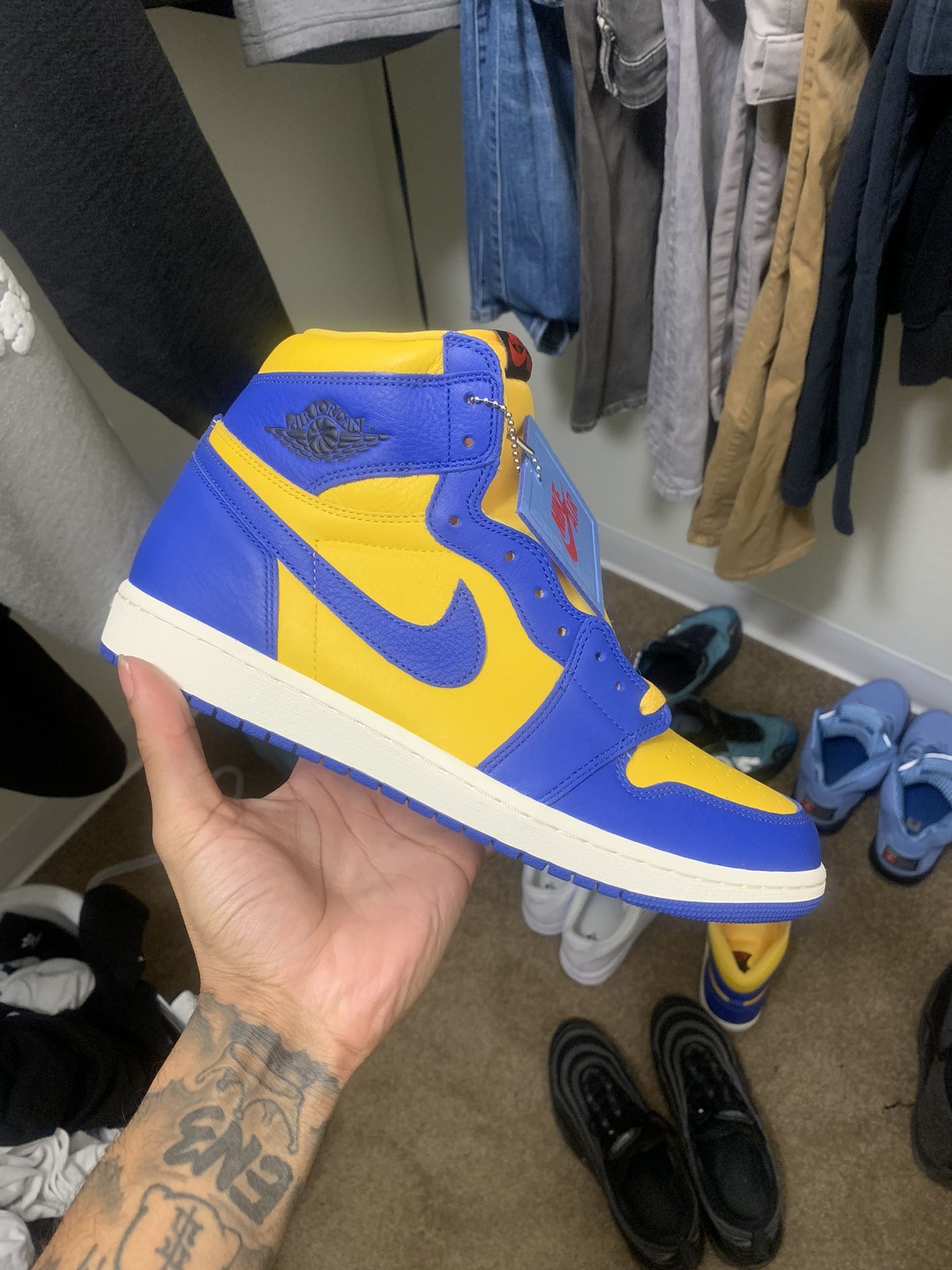 Jordan 1 Laney Size 10.5