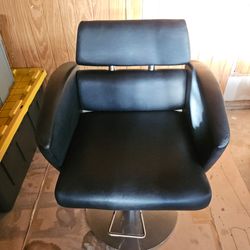 Professional Hydraulic Salon Styling Chair - Dream Salon