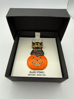 NWT Piper K Halloween Black Cat Pumpkin Brooch Pin Boxed