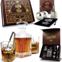 aberdeen oak liquor decanter set