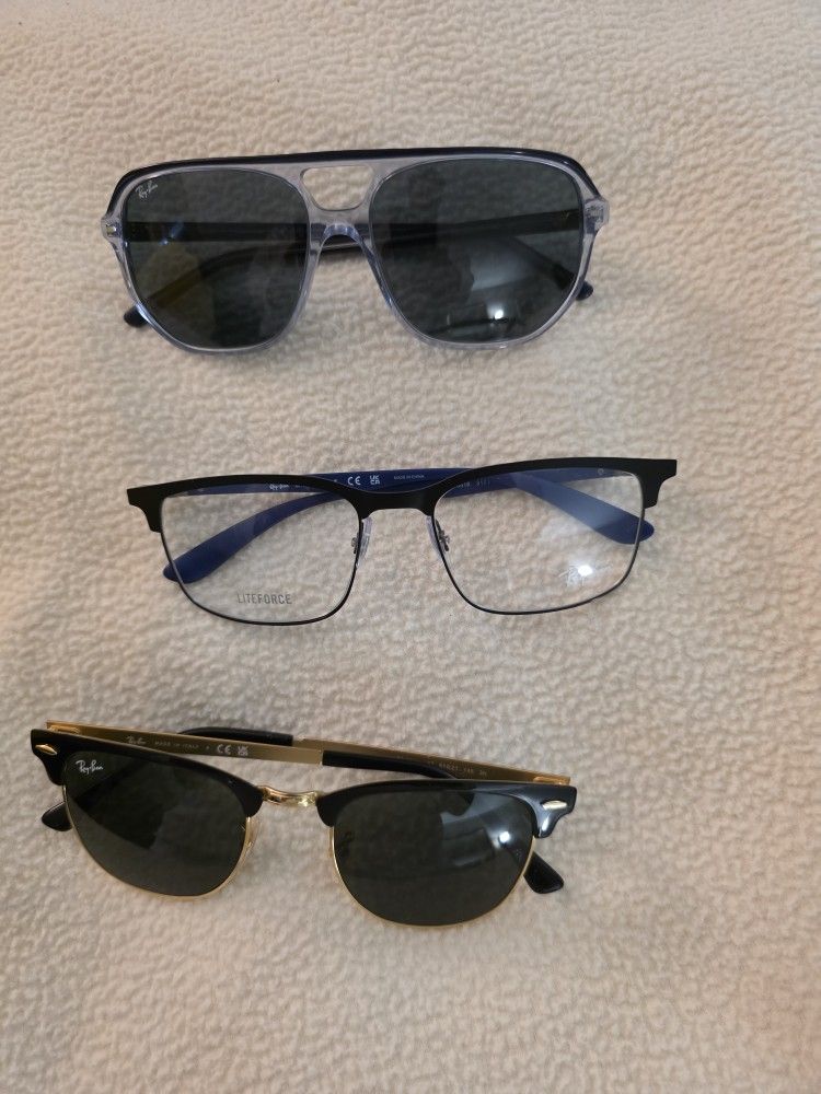 3 Pair Of Ray Bans