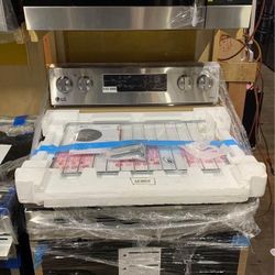 LG ThinQ Electric Range with Air Fry