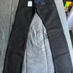 BRAND NEW Louis Vuitton LV Black Denim Monogram Slim Jeans sz.36 NWT for  Sale in Woodbridge, VA - OfferUp