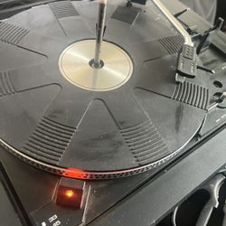 Vinyl Record Player 