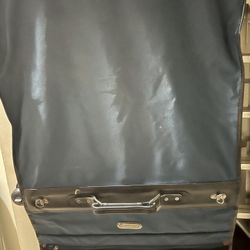 American Tourister Garment Bag