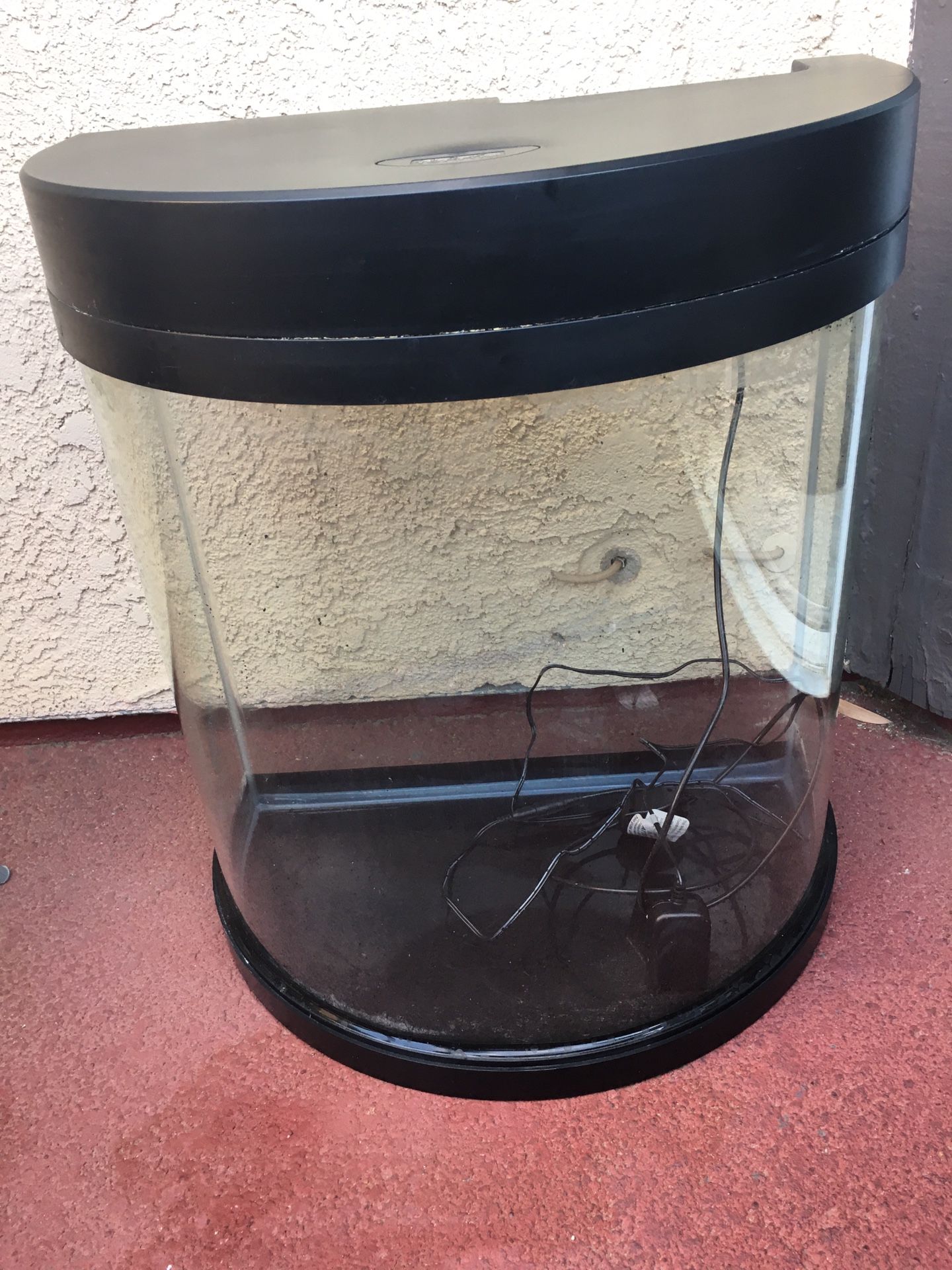 10 gallon Half Moon Fish Tank With Accessories