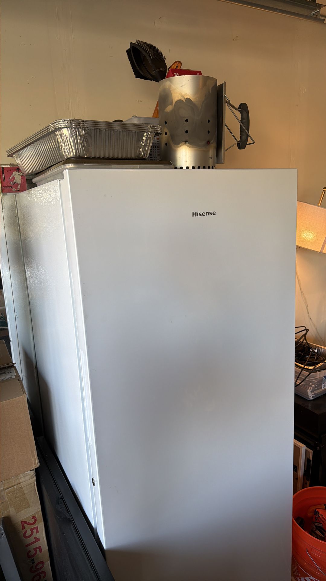 Convertible fridge freezer