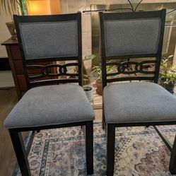 2 Brand New Chairs 