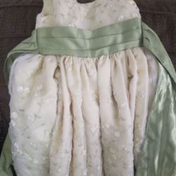 Vestido elegante  Mandado Hacer,  para fiesta en buenas condiciones 2t $40