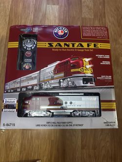 LIONEL SANTA FE Ready-to-Run Electric O- Gauge Train Set (New Open Box)