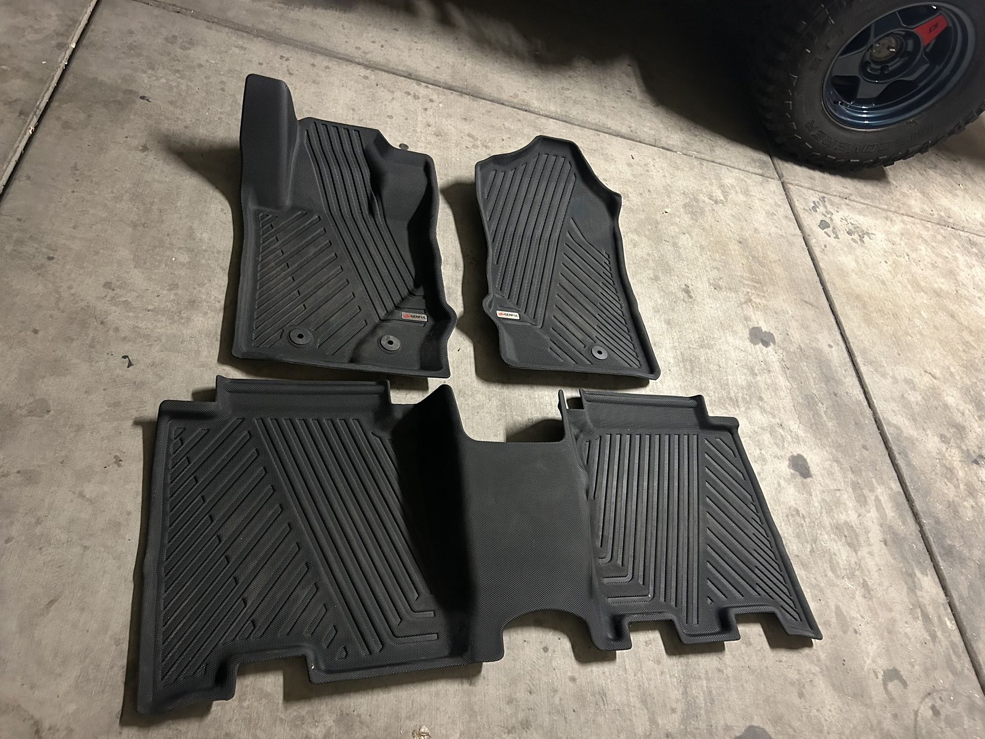 2021-2025 Ford Bronco Floormats