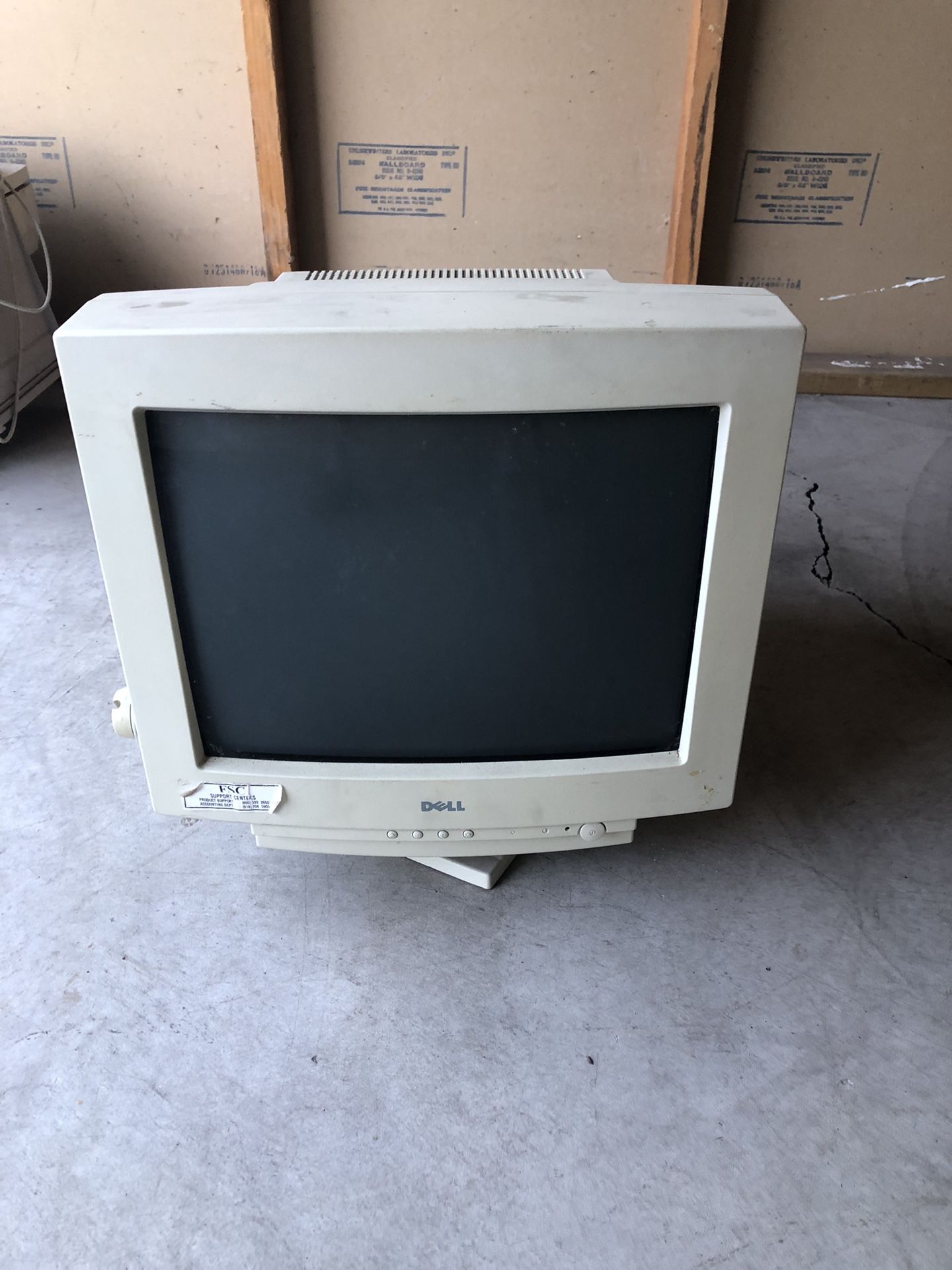 Dell 17” CRT Monitor **** Price Drop*****