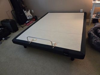 Tempurpedic queen adjustable base