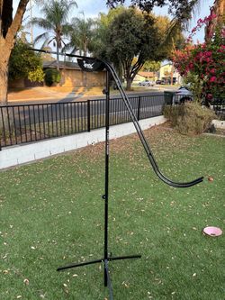 Louisville Slugger APEX Automatic Soft Toss Baseball/Softball Trainer