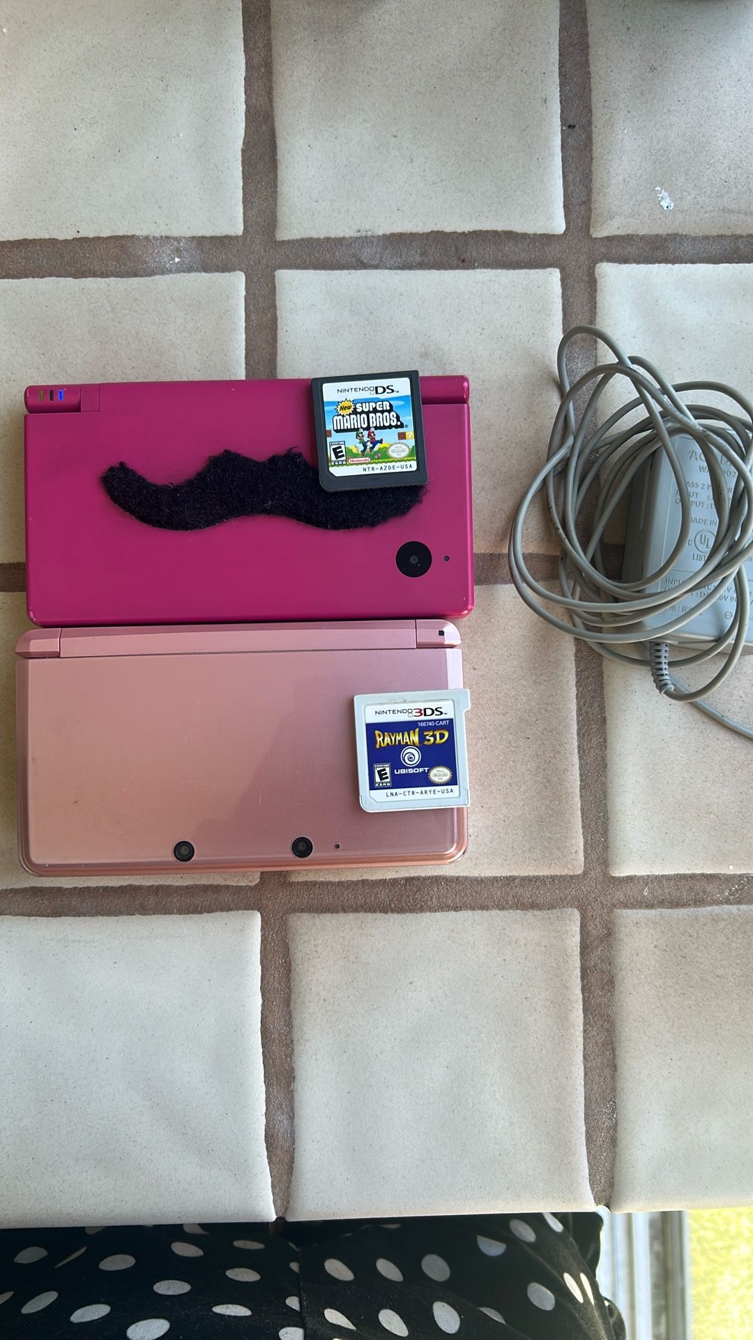 Nintendo 3DS+DS with Super Mario Bros Game!