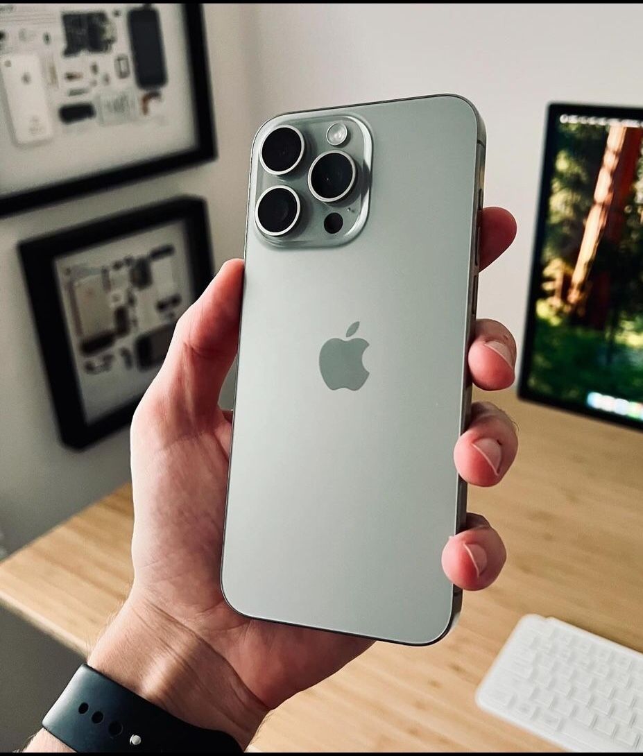 iPhone 15 Pro Max Unlocked With Warranty 