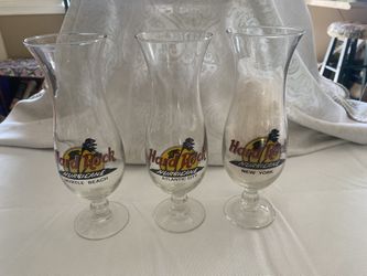 Hard Rock Cafe Pilsner And Hurricane Glasses 