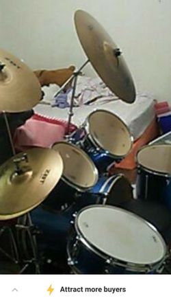 Drum set