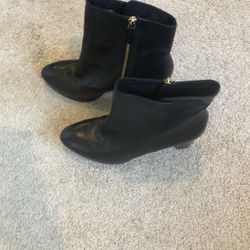 Size 9 Nine West Woman’s Booties