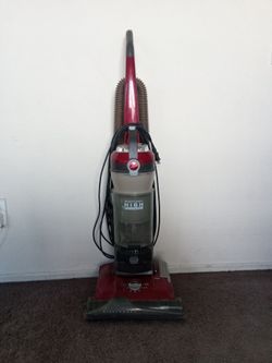 Hoover WindTunnel High Performance Vacuum