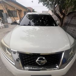 2013 Nissan Pathfinder