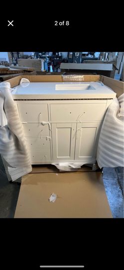 *Clearance* 36” Single Bathroom Vanity Cabinet White Speckled Quartz Countertop - Sink Offset Right