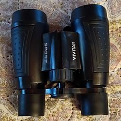VIVITAR BINOCULARS