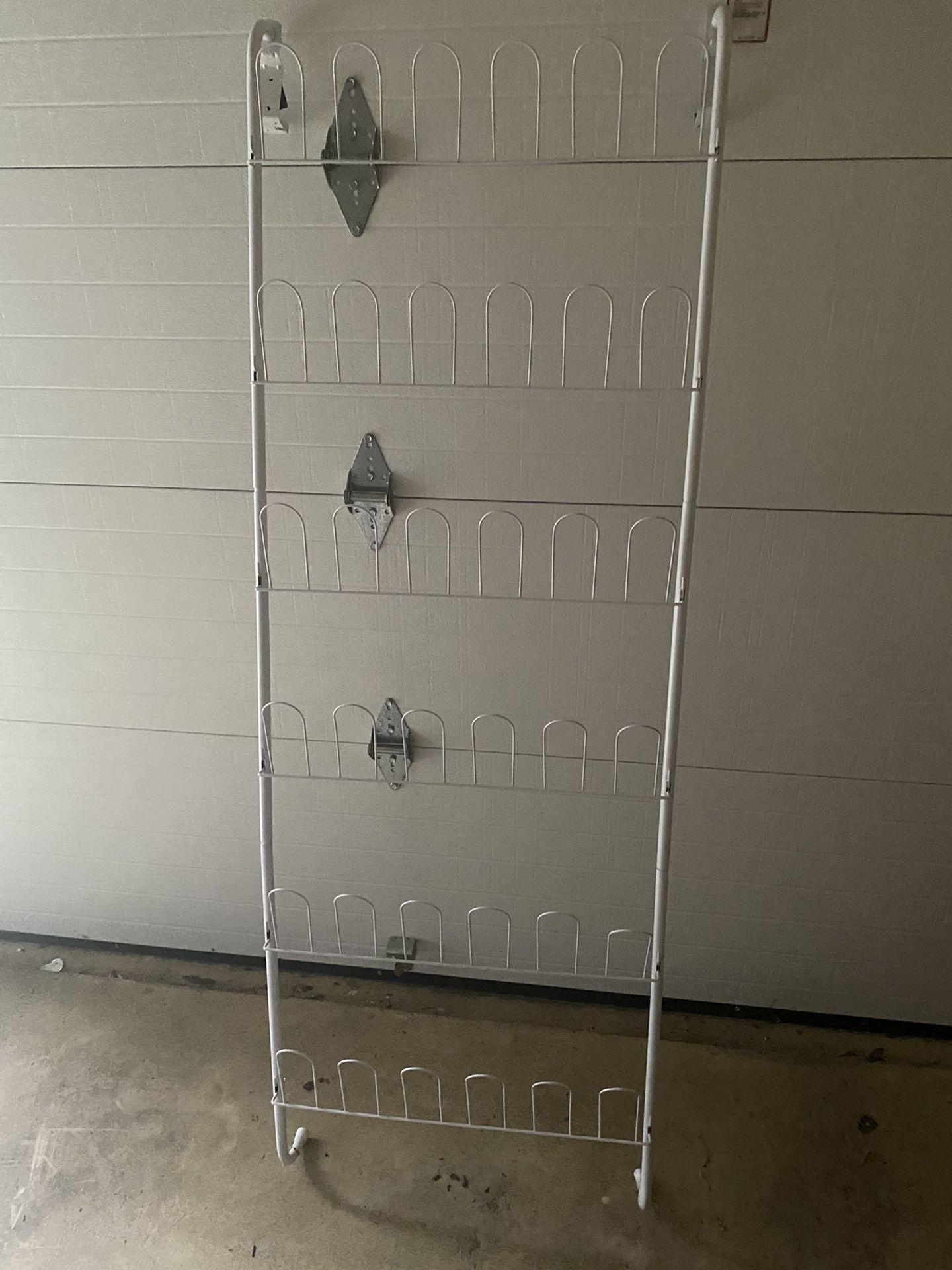 Shoe rack for free