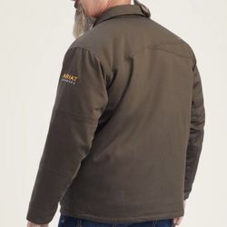 Chamarras Ariat !!  Characteristics On Pictures! New Wit Tags  Large$125 Firm No Les No Menos