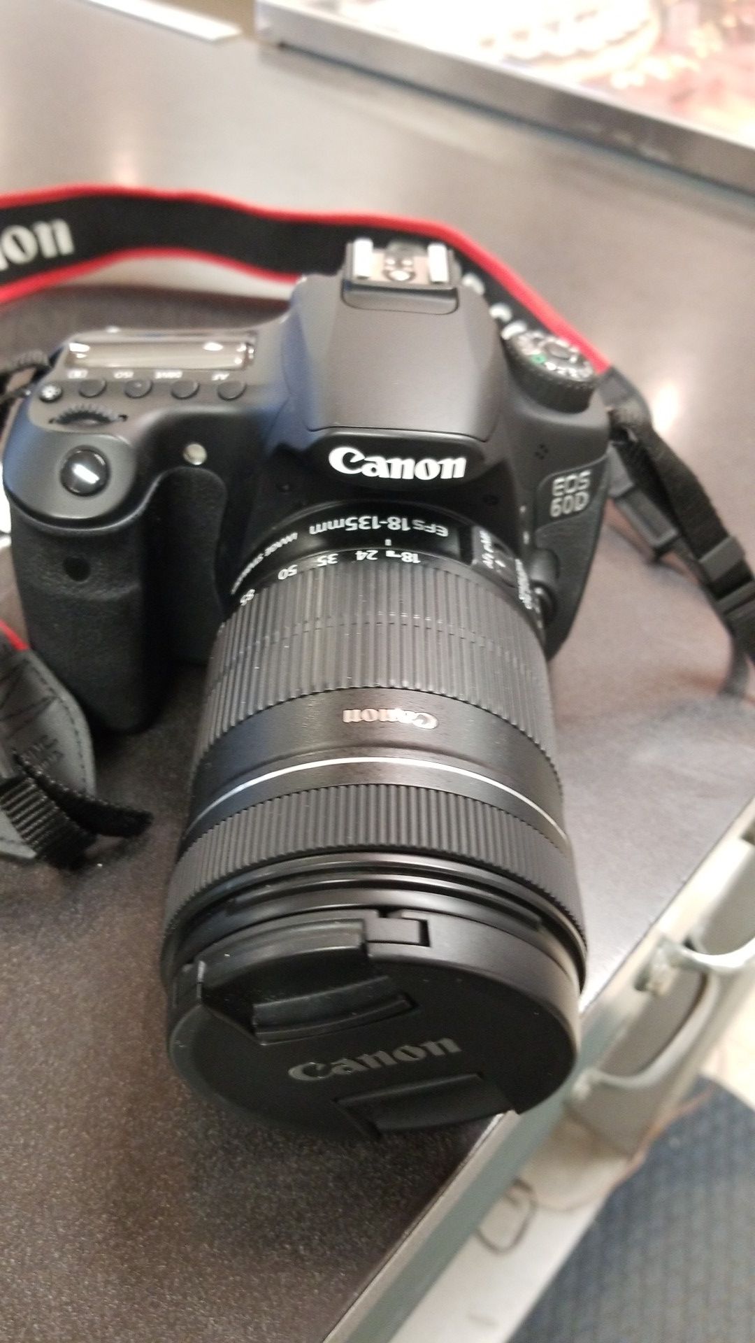 Canon eos 60d with 18-135 lens
