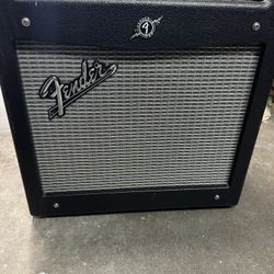 Fender Mustang 1 Vr2 Combo Amp 20 Watts Mint