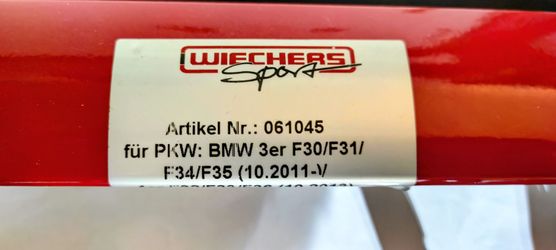 BMW Wiechers Sport Strut Bar
