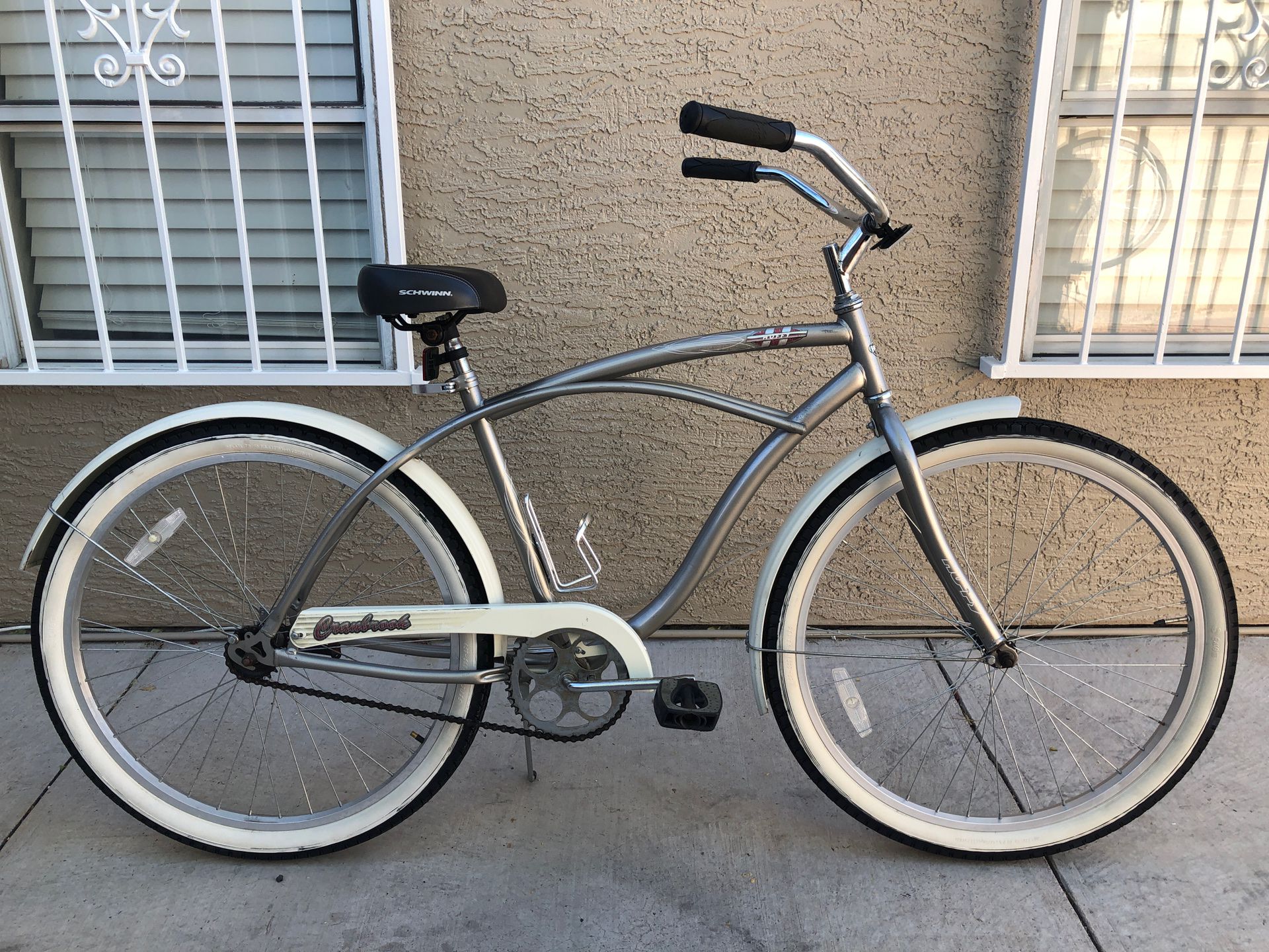 Huffy 26” inch Cranbrook Beach/ Street Cruiser Bike