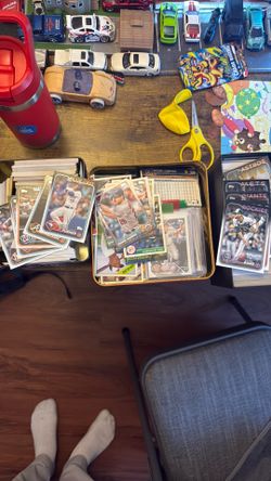 Newer & Vintage Baseball Cards