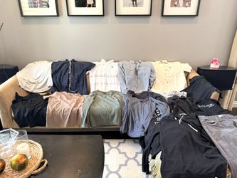 BIG BRAND NAME SALE!! Comes With Bag